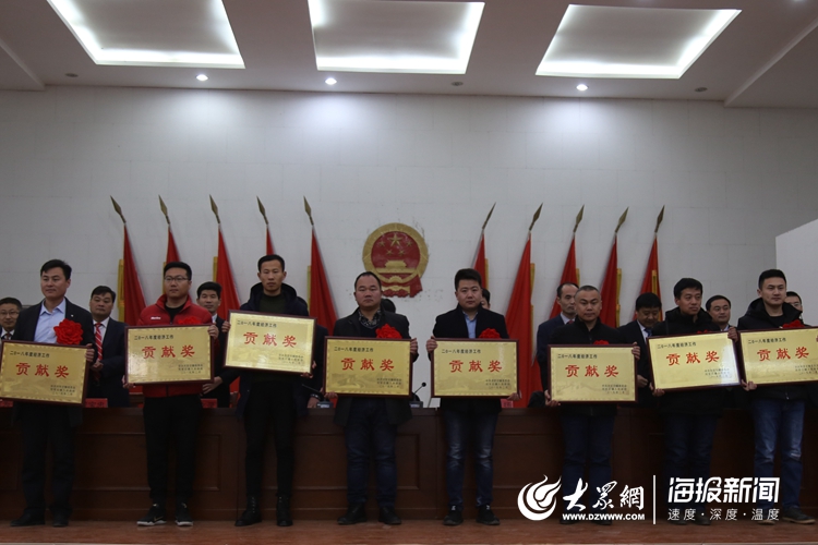 刘官庄镇经济总量_刘官庄镇贾立海(2)