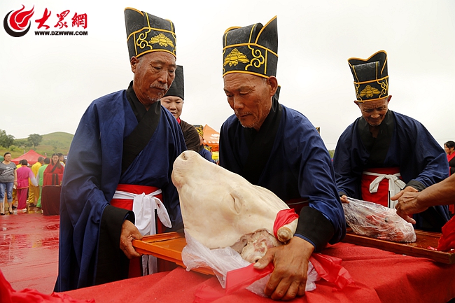 祭祀求雨图片