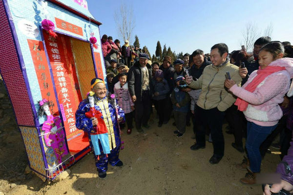 京城阳少出殡图片图片