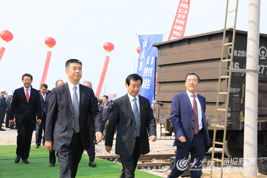 张振通讯员贾宗杰王光津)10月18日,山东港口日照港东煤南移工程投产